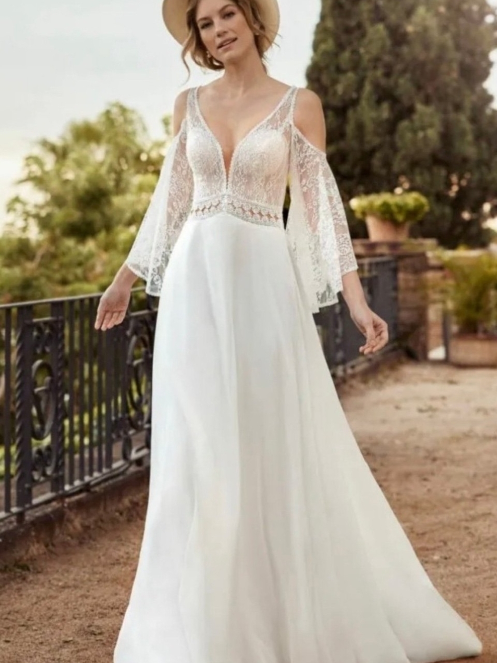 Pronovias Solor White Lace Bohemian A-Line Bridal Gown Size 12 Nwt